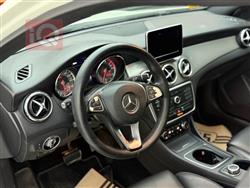 مرسيدس بنز GLA